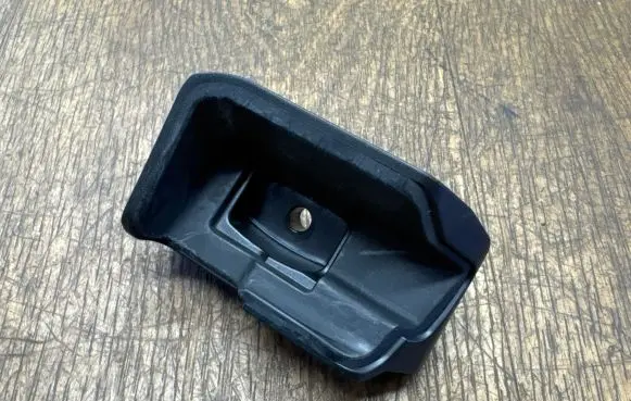 Convertible wind deflector