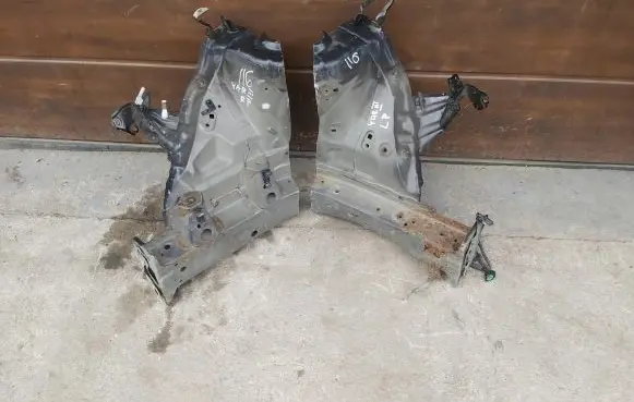 Toyota Yaris Front bodywork piece 