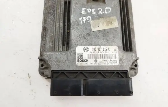 Volkswagen Eos Engine control unit/module 1Q0907115C 8P0907115B 0261S02335