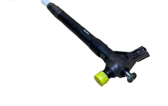 Mazda 6 Fuel injector SH01-13H50