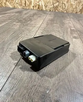 Mercedes-Benz E C207 W207 GPS navigation control unit/module A1728100011