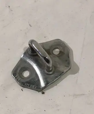 Mini One - Cooper R50 - 53 Front door lock loop/hook striker 