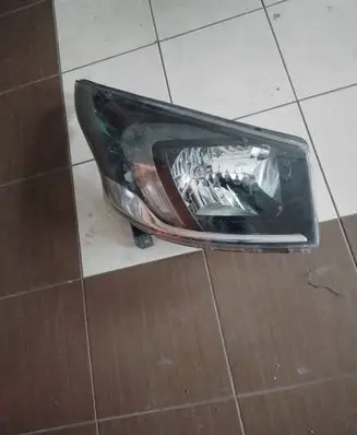 Renault Trafic III (X82) Headlight/headlamp