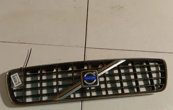 Volvo S60 Front grill 9190740
