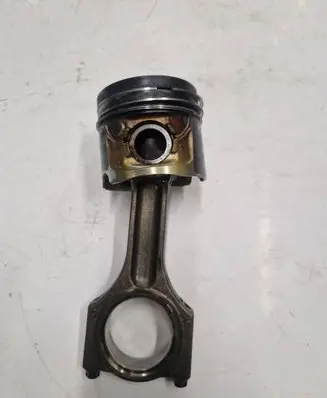 BMW 5 F10 F11 Piston 781075508
