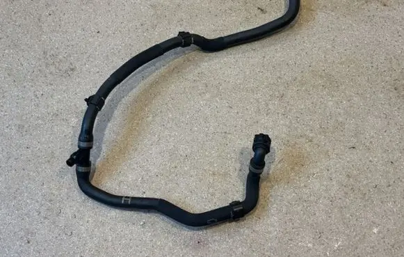 BMW X3 G01 Engine coolant pipe/hose 7535568 9894743