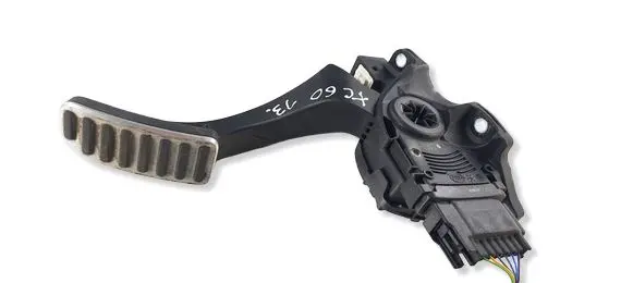 Volvo XC60 Accelerator throttle pedal 3132937299 31329372
