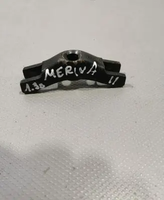 Opel Meriva B Fuel Injector clamp holder