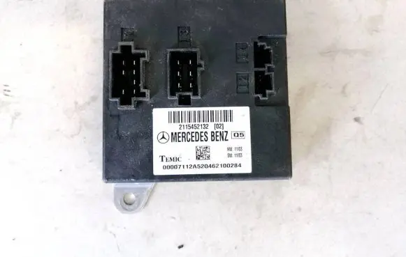 Mercedes-Benz E W211 Comfort/convenience module 2115452132