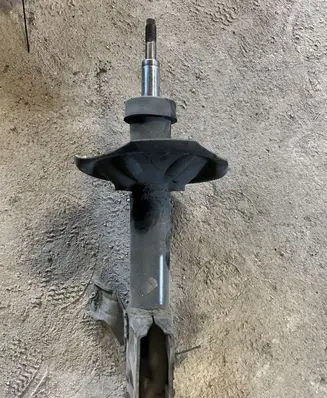 Nissan Almera N16 Front shock absorber/damper
