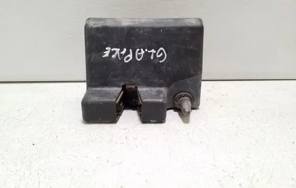 Loading door lock