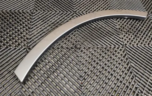 Audi Q7 4M Fender trim (molding) 4M0853817A