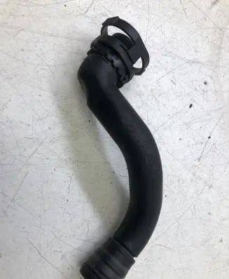 Volkswagen Tiguan Allspace Breather hose/pipe 5Q0129637C