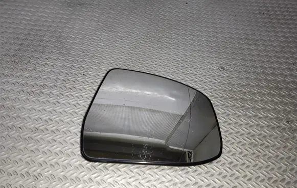 Ford Mondeo MK IV Wing mirror glass 212834310