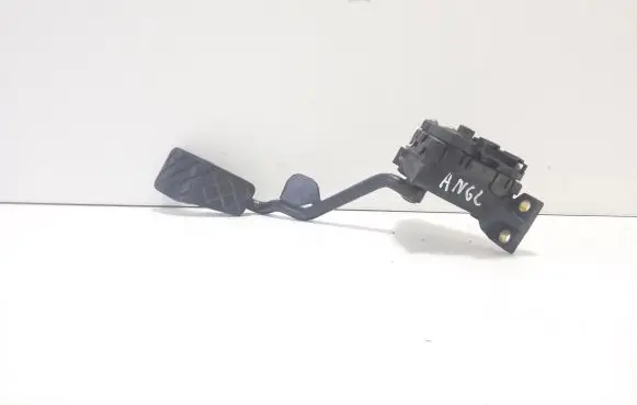Volkswagen PASSAT B5 Accelerator throttle pedal 8D2721523 6PV000777009