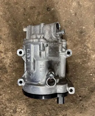 Lexus LBX Air conditioning (A/C) compressor (pump) 0424000741