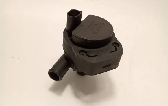 Mercedes-Benz GLC AMG Electric auxiliary coolant/water pump A2118350028 3130591163