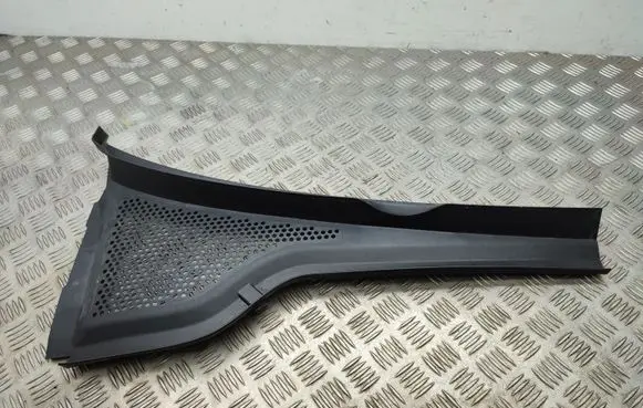 Volkswagen Golf VII Wiper trim 5G1819404A