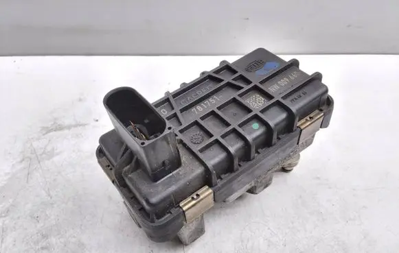 Mercedes-Benz E A207 Turbine electric control actuator 6NW009660
