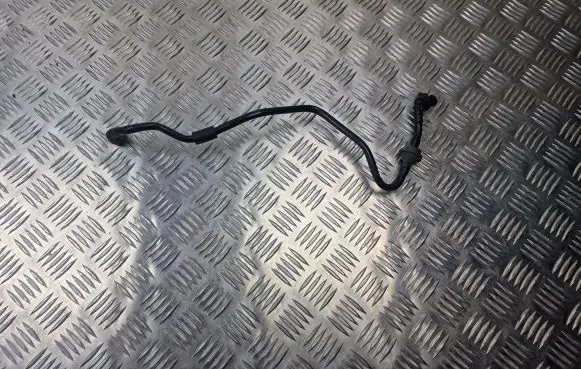 Volkswagen PASSAT B8 Vacuum line/pipe/hose 5Q0612041AE