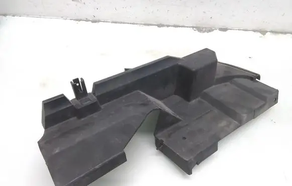 Land Rover Freelander Side radiator support slam panel DHE500080
