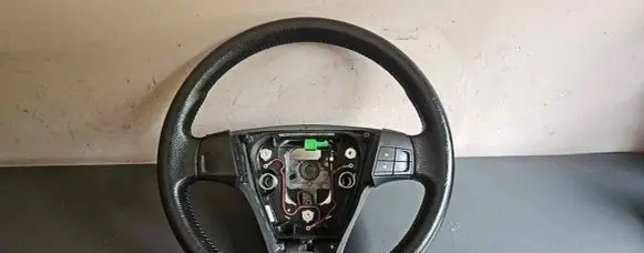 Volvo V50 Steering wheel SV5515000