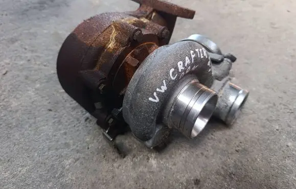 Volkswagen Crafter Turbo 4937707440 23041501J