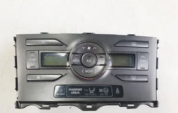 Toyota Auris 150 Climate control unit 5590002220B 7B216110058NA
