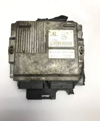 Toyota Yaris Engine control unit/module 616786000 52100035