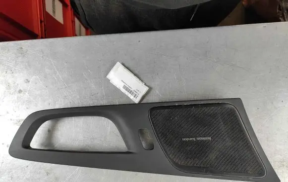 Volvo XC60 Front door card panel trim 31446067