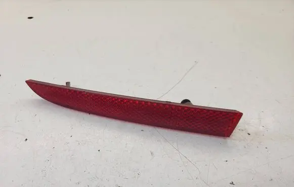 Chevrolet Camaro Rear tail light reflector 92282552