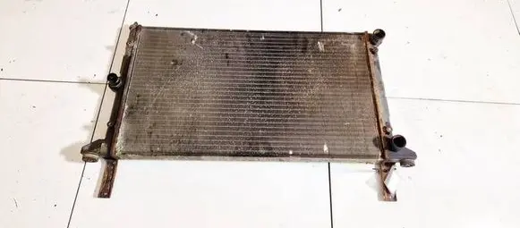 Seat Alhambra (Mk1) Coolant radiator