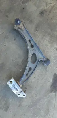 Volkswagen Cross Touran I Front control arm