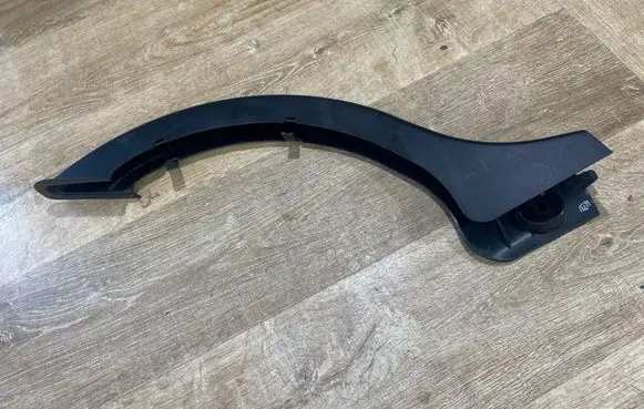 Mercedes-Benz E C207 W207 Other trunk/boot trim element A2078210589