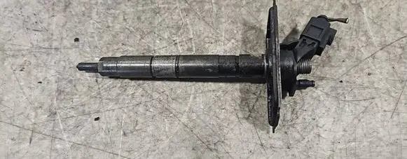 Audi A6 S6 C6 4F Fuel injector 059130277S