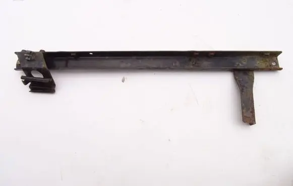 Suzuki Vitara (ET/TA) Radiator mount bracket