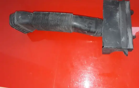 Seat Toledo IV (NH) Air intake duct part 6R0129618