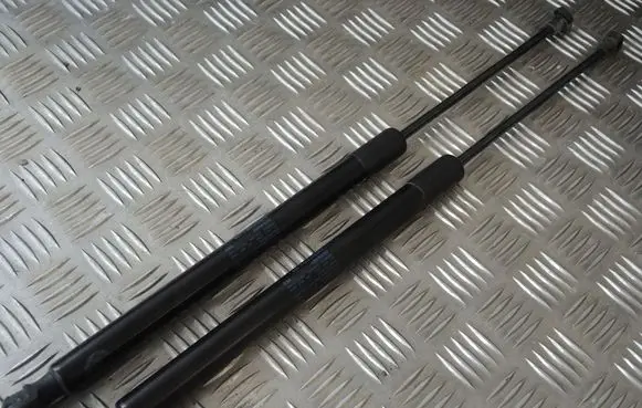 Volkswagen Golf VII Tailgate/trunk strut/damper 5G6827550C