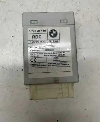 BMW X5 E70 Tire pressure control unit 6778387 100188324 053100100306