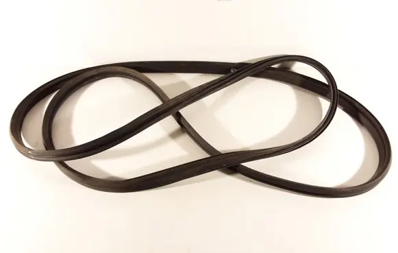 Subaru Legacy Trunk rubber seal (body) 