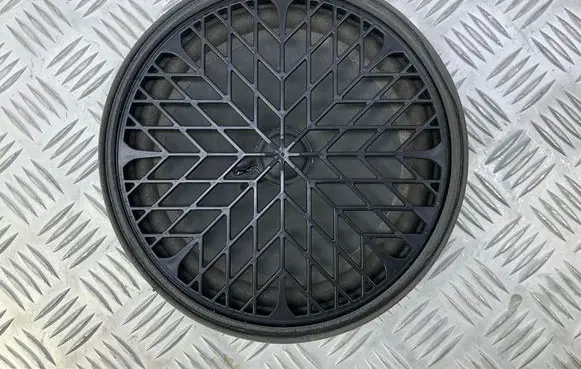 Audi A5 8T 8F Front door speaker A0112501