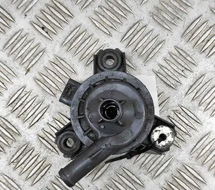 Toyota Prius+ (ZVW40) Electric auxiliary coolant/water pump G904052010