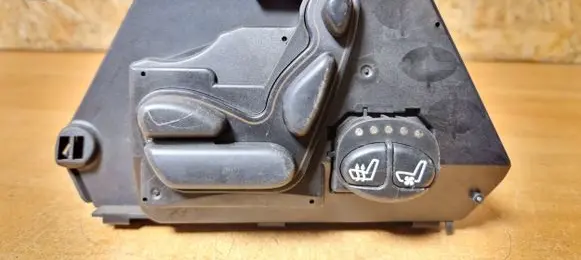 Mercedes-Benz S W220 Seat control switch 2208219251
