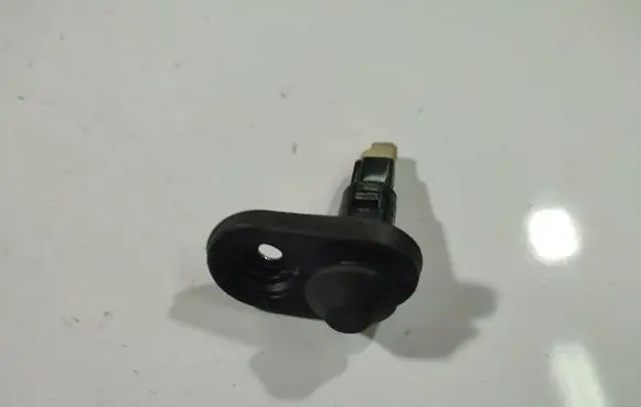 Toyota Avensis T250 Front door sensor coupe 