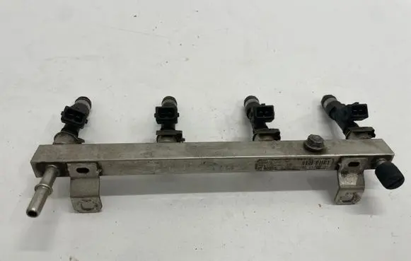 Opel Corsa E Fuel injectors set 55572731