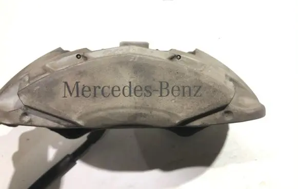 Mercedes-Benz C W205 Front brake caliper 01177
