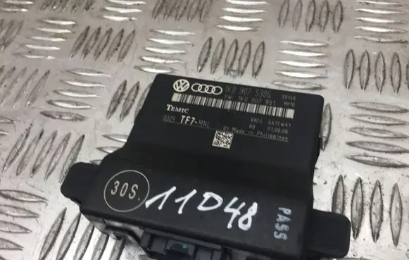 Audi A3 S3 8P Gateway control module 1K0907530G 11048