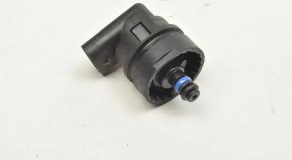 Mercedes-Benz CLA C118 X118 Fuel pressure sensor A0009054006