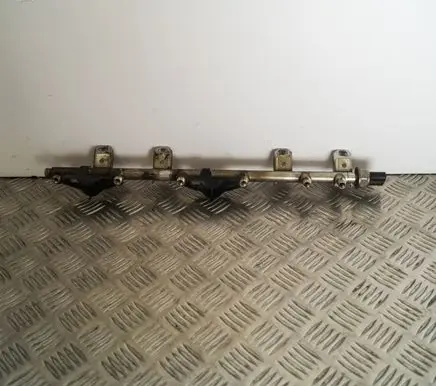 BMW 3 E92 E93 Fuel main line pipe 4549612