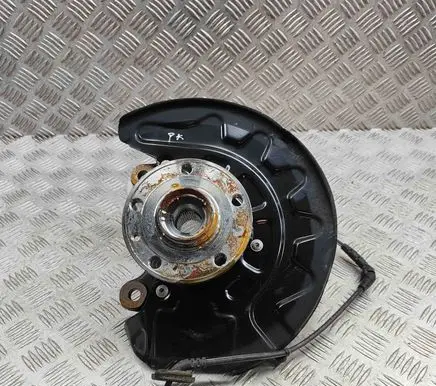 Audi Q2 - Front wheel hub 5Q0407255S
